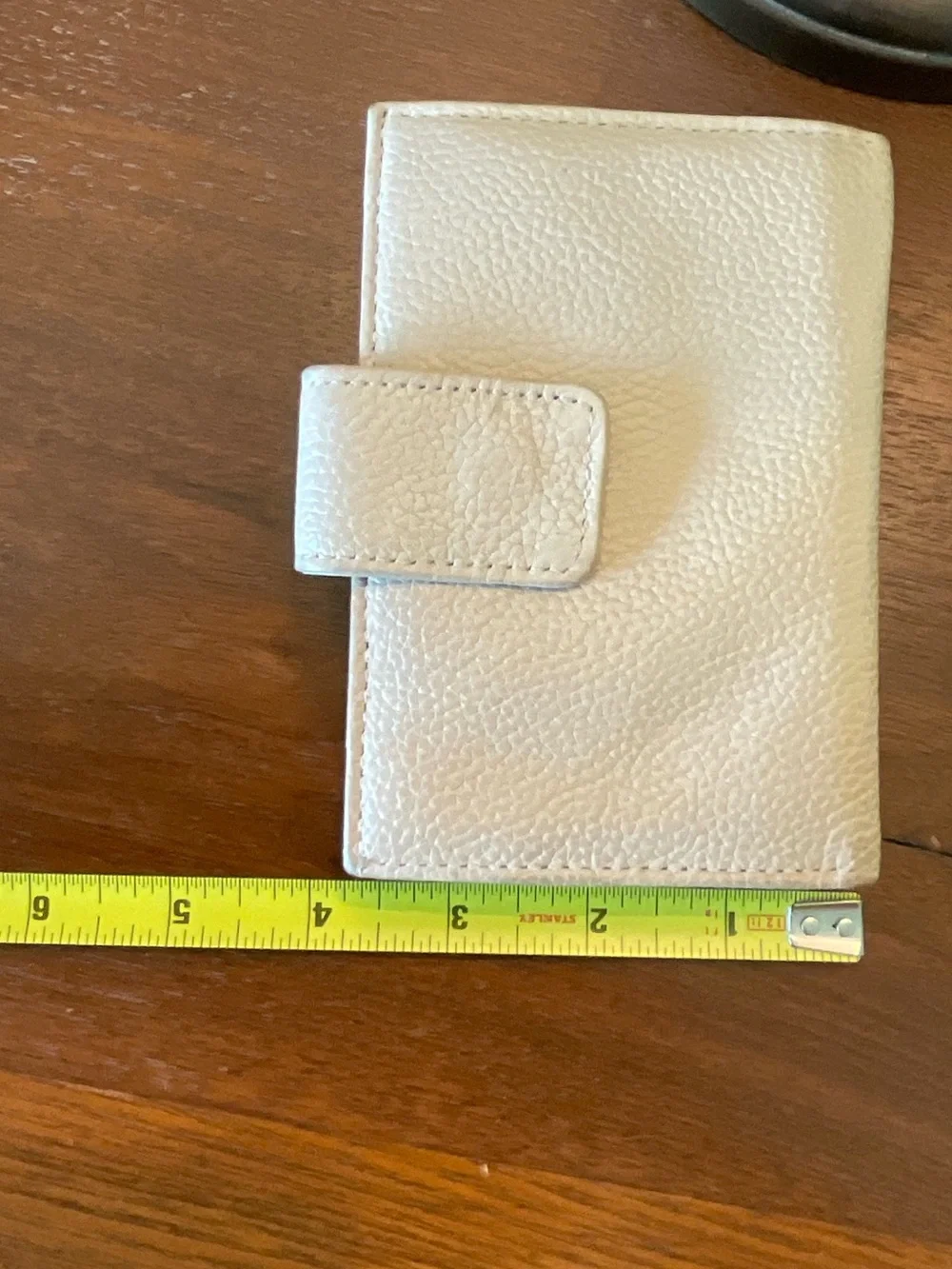 Pebbled Leather Women's Wallet in Cream